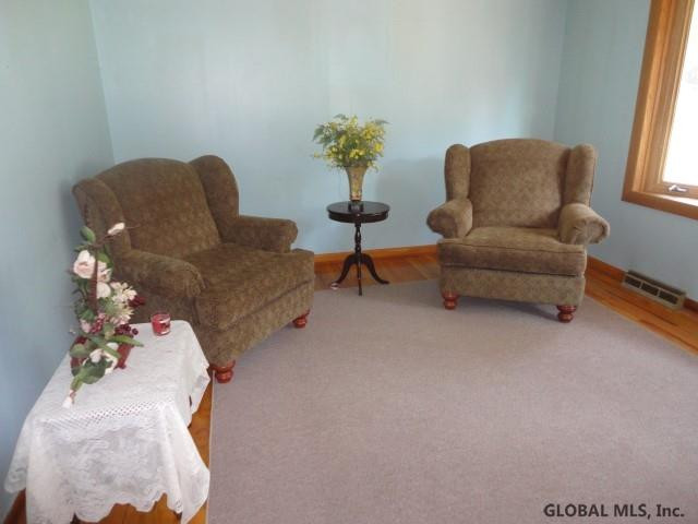 512 Stanek Road Rotterdam, NY 12306 - Photo 4 of 22 Photo 4