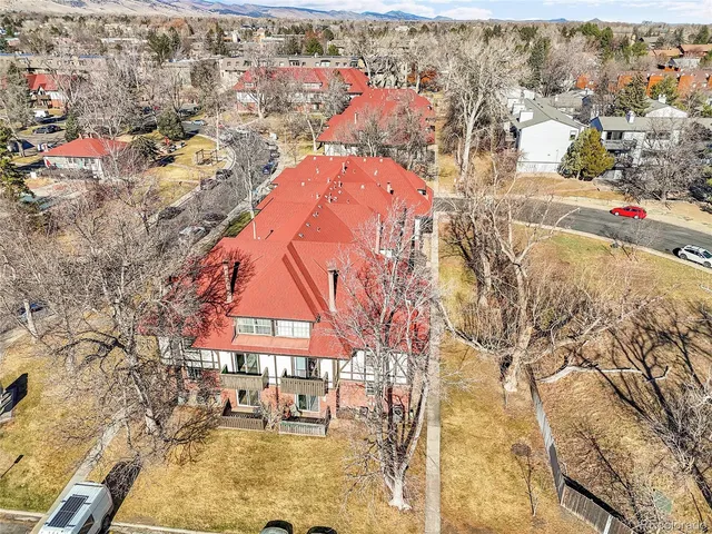 a view of a house with a lake