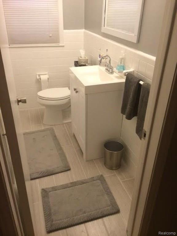 723 Princeton Road Berkley, MI 48072 - Photo 9 of 17