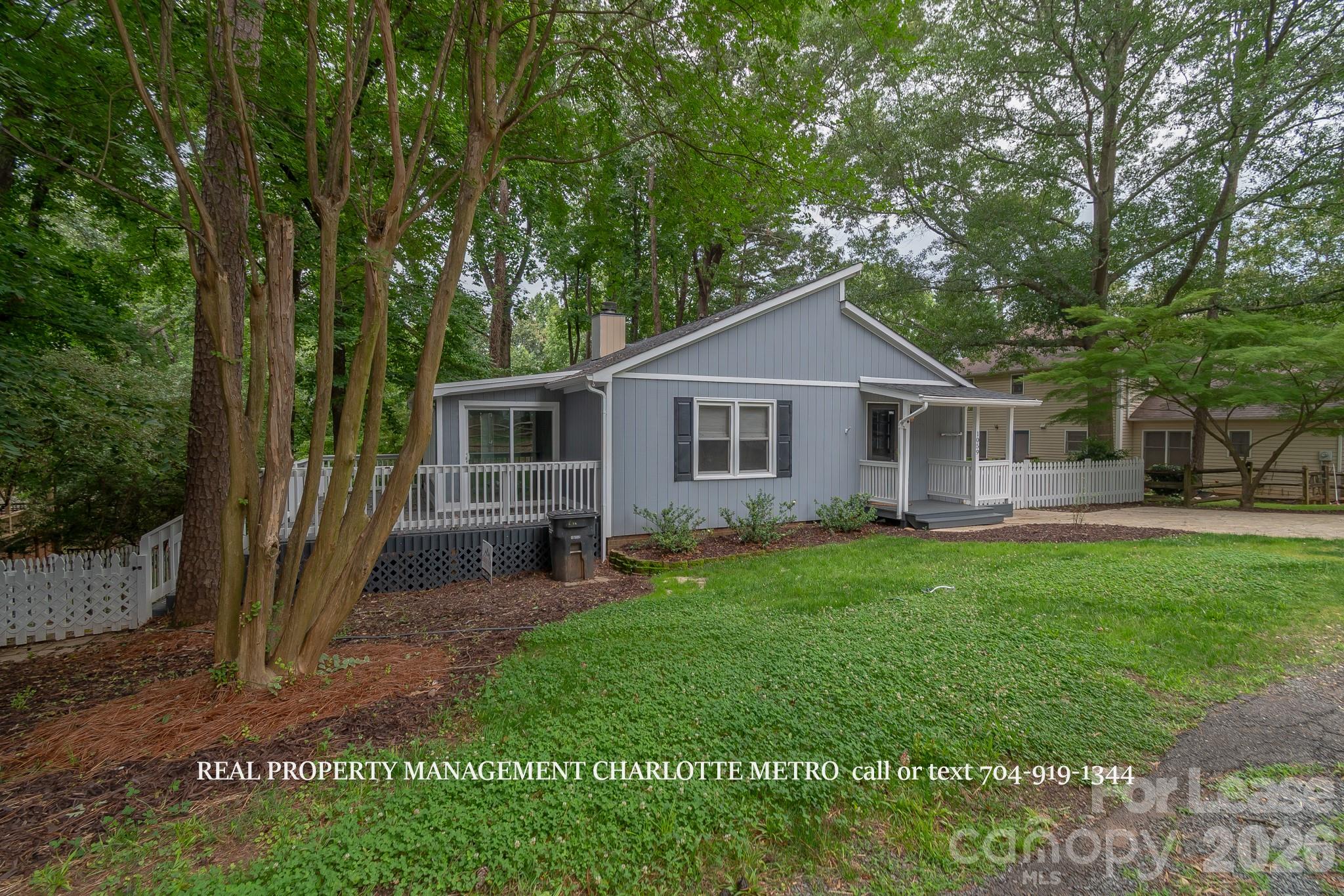 1059 Woodlake Lane Fort Mill, SC 29708 - Photo 2 of 46