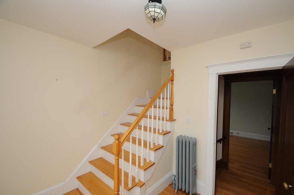 23-25 Pondview Road, Unit 25 Arlington, MA 02474 - Photo 11 of 16 Gallery Image 11