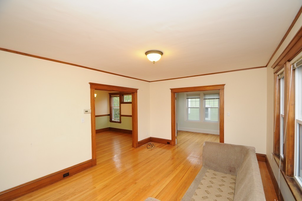 23-25 Pondview Road, Unit 25 Arlington, MA 02474 - Photo 10 of 16 Gallery Image 10