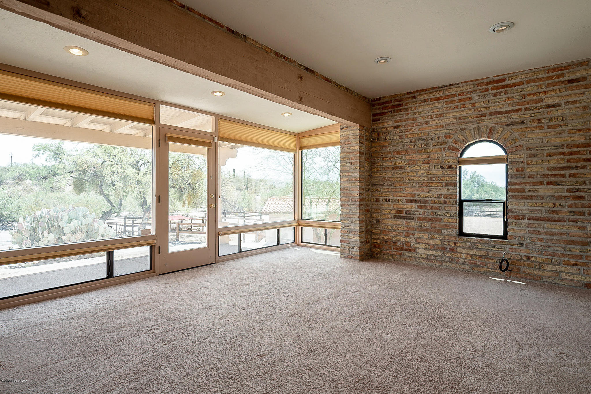 1101 West Roller Coaster Road Tucson, AZ 85704 - Photo 13 of 42
