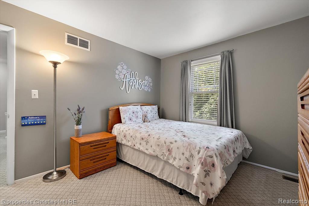 555 Worthington Road Canton, MI 48188 - Photo 27 of 36 Gallery Image 27