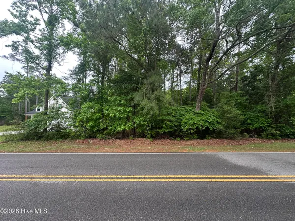 $175,000 | 513 Center Drive, Hampstead, NC 28443