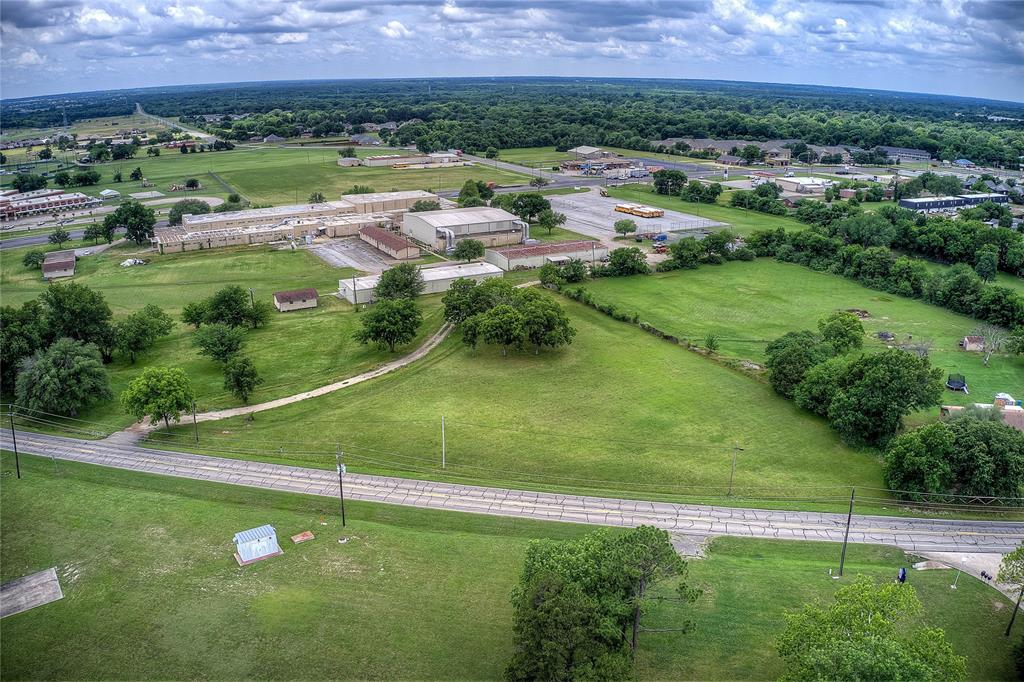 221 Maple Street Commerce, TX 75428 - Photo 7 of 19 a view of a city