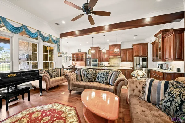 $805,000 | 2631 Tiger Crossing Drive, Baton Rouge, LA 70810