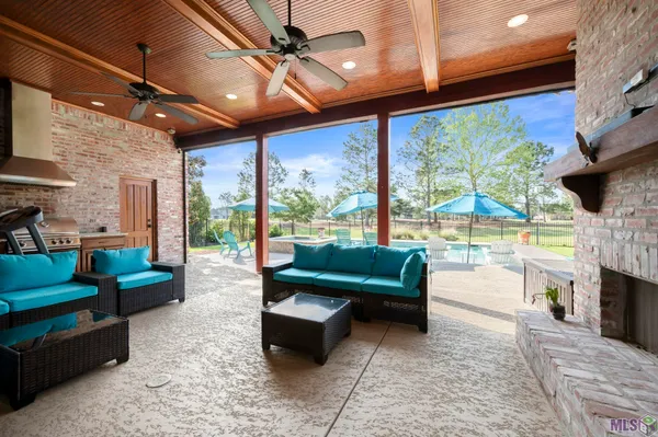 $805,000 | 2631 Tiger Crossing Drive, Baton Rouge, LA 70810