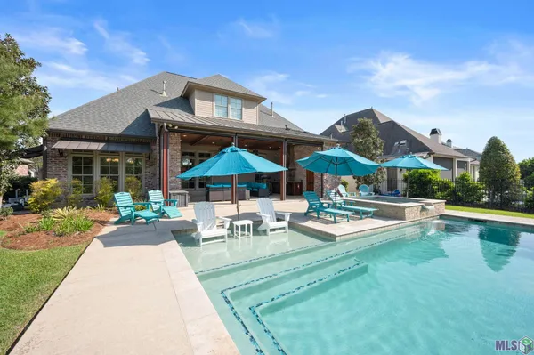 $805,000 | 2631 Tiger Crossing Drive, Baton Rouge, LA 70810