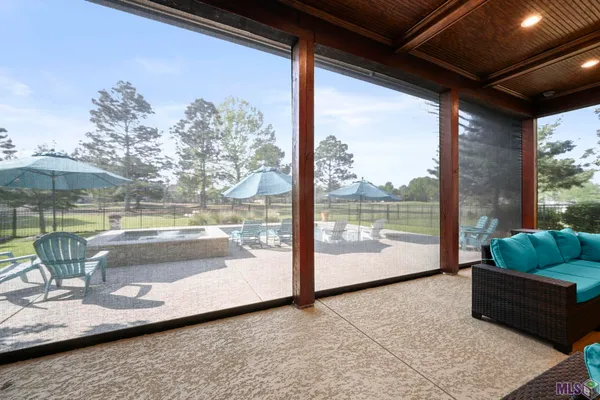 $805,000 | 2631 Tiger Crossing Drive, Baton Rouge, LA 70810