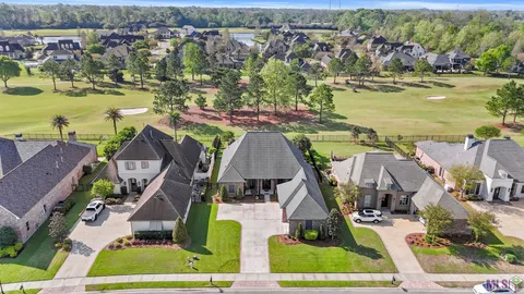 $805,000 | 2631 Tiger Crossing Drive, Baton Rouge, LA 70810