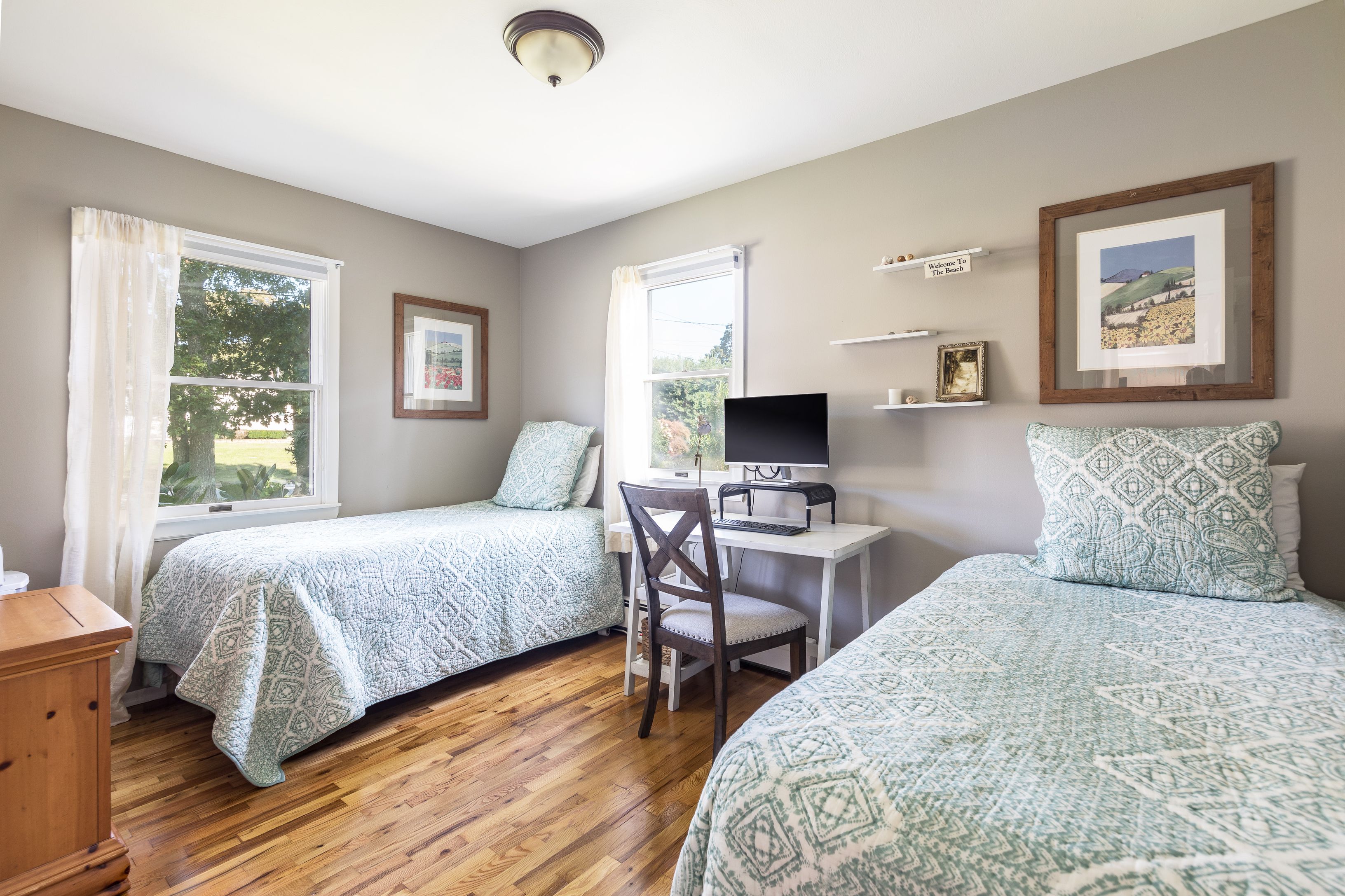 40 Riverdale Drive Hampton Bays, NY 11946 - Photo 13 of 19