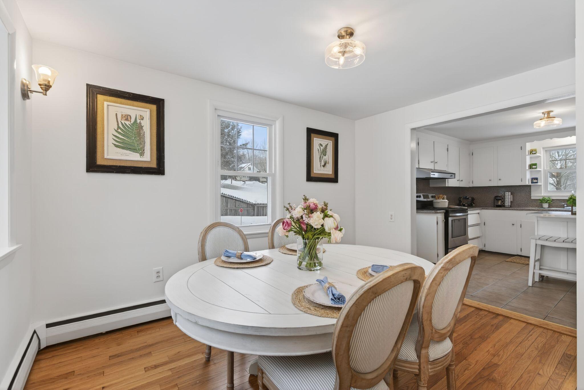 15 Hamlin Road Falmouth, ME 04105 - Photo 11 of 32 15 Hamlin Rd, Falmouth