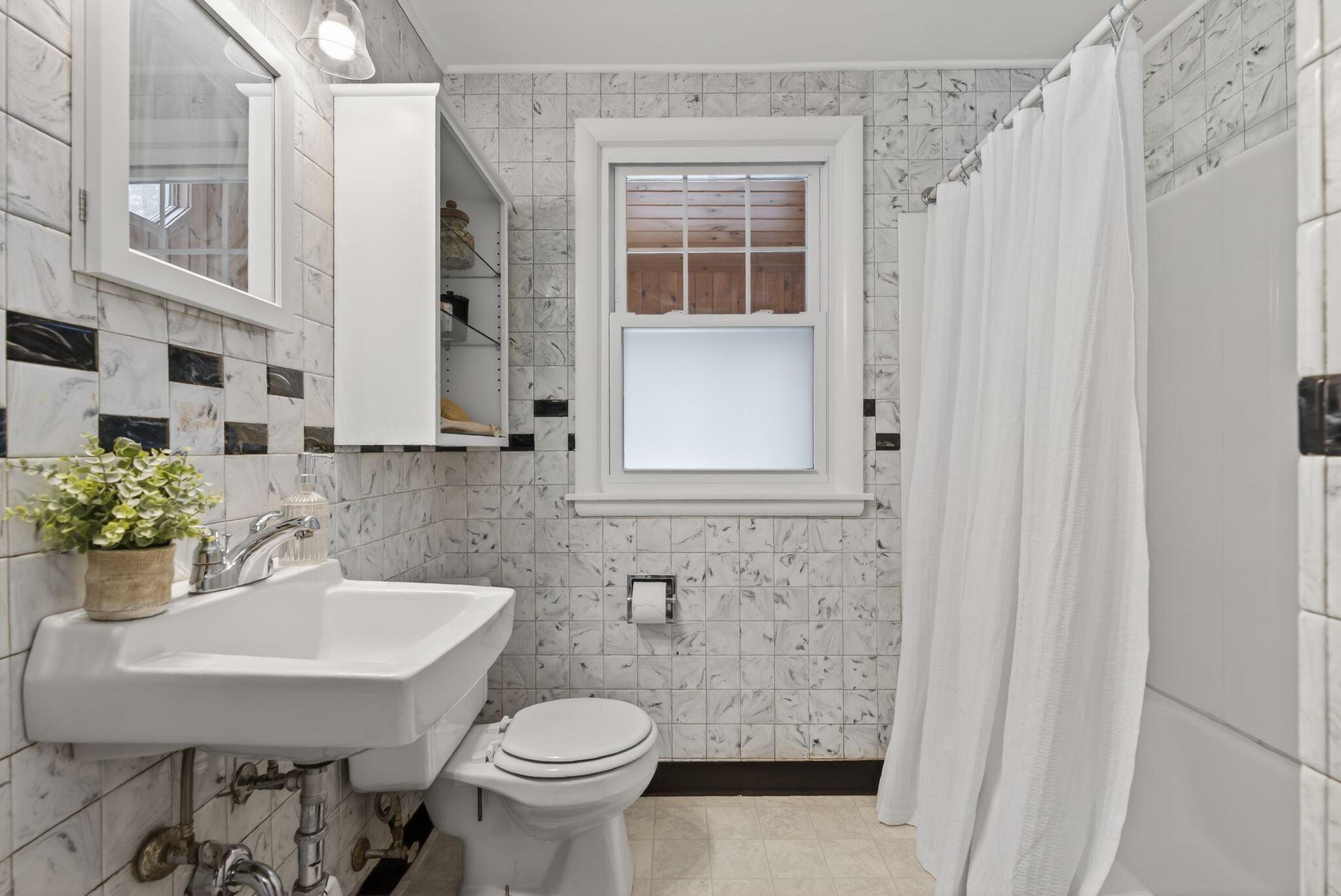 15 Hamlin Road Falmouth, ME 04105 - Photo 12 of 32 15 Hamlin Rd, Falmouth