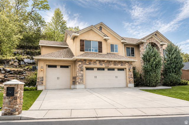 2452 Oak Lane Layton, UT 84040 - Photo 2 of 41