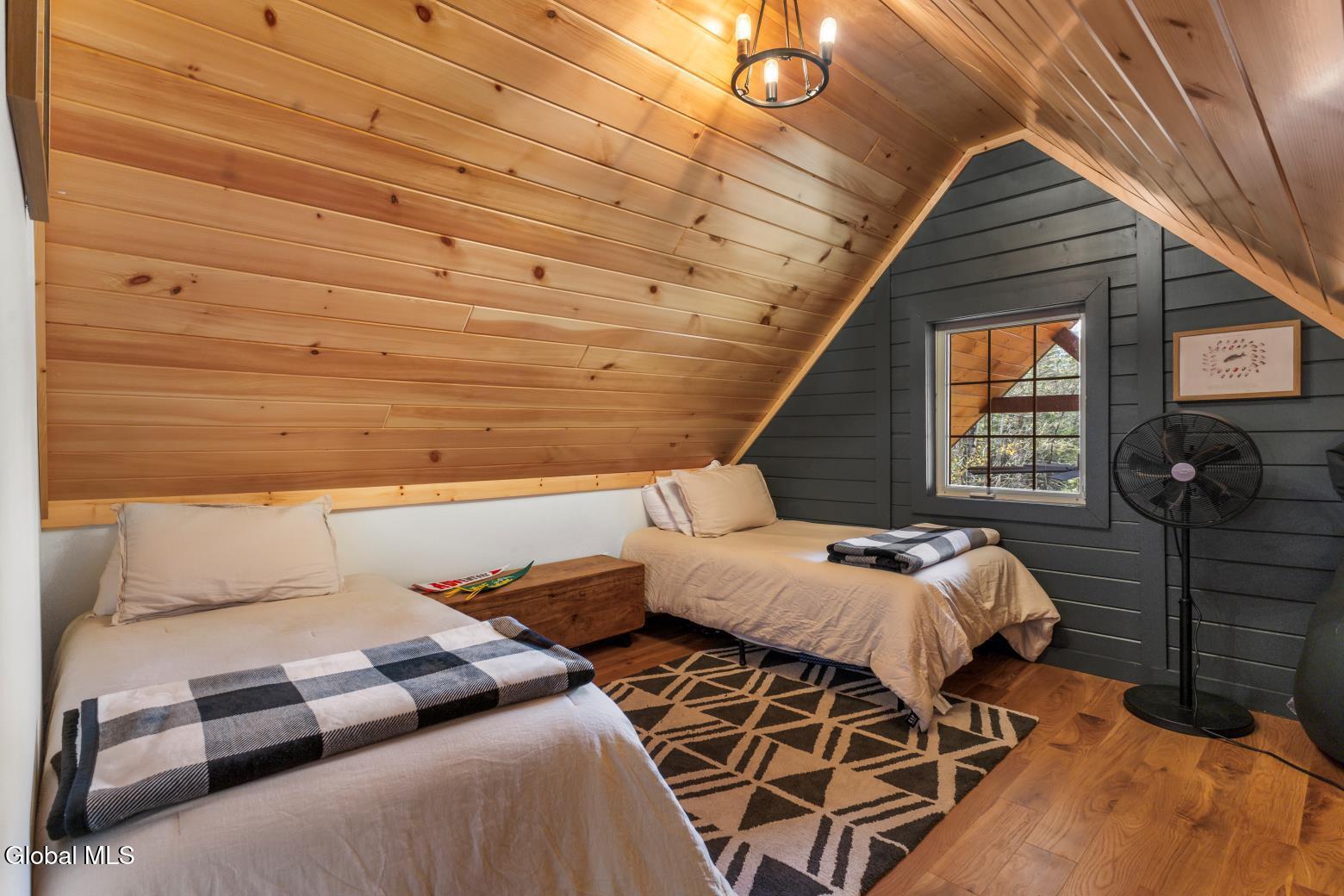 1734 Hoffman Road Schroon, NY 12870 - Photo 20 of 50 ke2jdlifd8