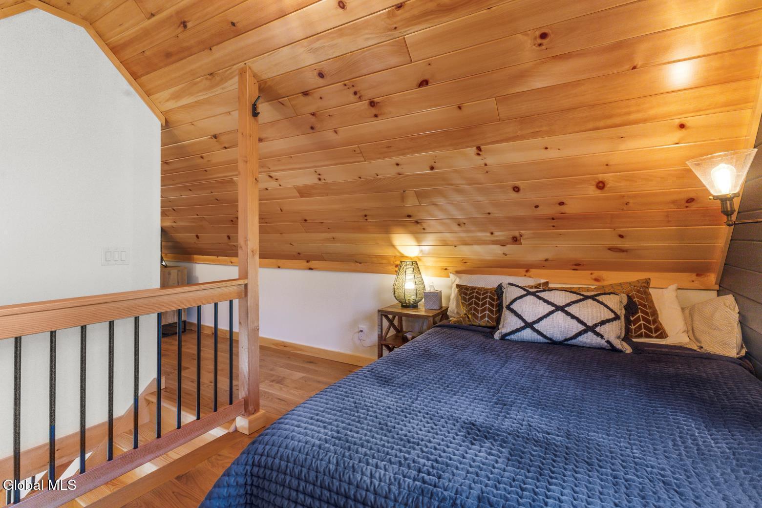 1734 Hoffman Road Schroon, NY 12870 - Photo 21 of 50 34r5787nn0