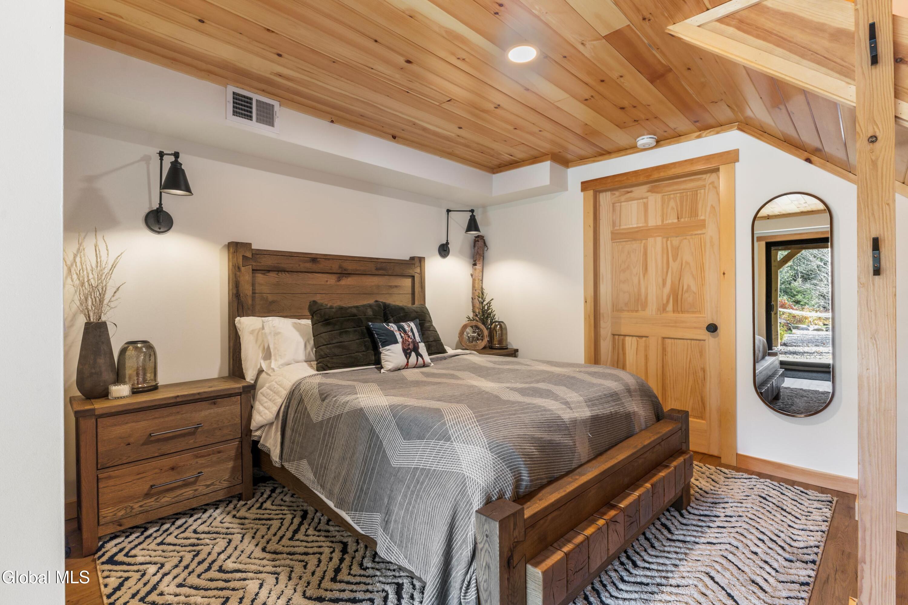 1734 Hoffman Road Schroon, NY 12870 - Photo 25 of 50 drh55g9gs5