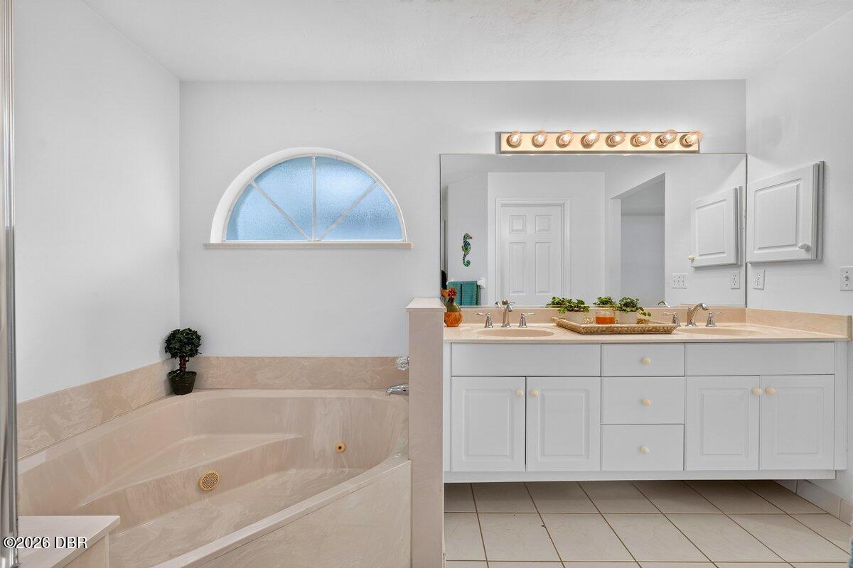 138 Bryan Cave Road South Daytona, FL 32119 - Photo 20 of 37 015_dsc04532_977