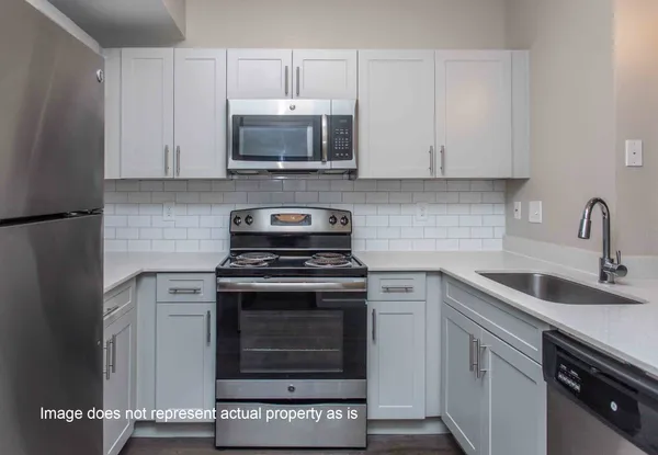 $1,235 | 2400-611 Spring Rain Drive, Spring, TX 77379