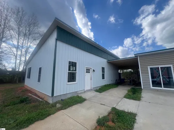 $195,734 | 11416 39th Highway, Cross Hill, SC 29332