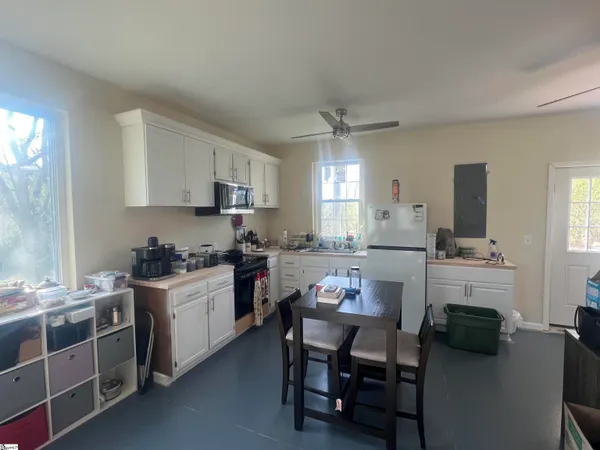 $195,734 | 11416 39th Highway, Cross Hill, SC 29332