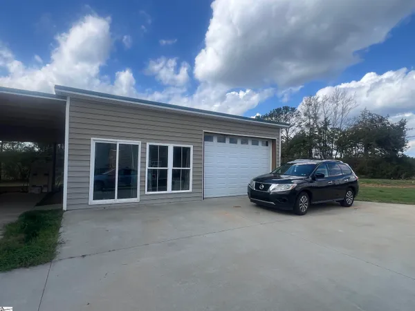 $195,734 | 11416 39th Highway, Cross Hill, SC 29332