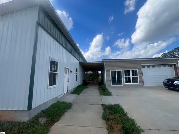 $195,734 | 11416 39th Highway, Cross Hill, SC 29332