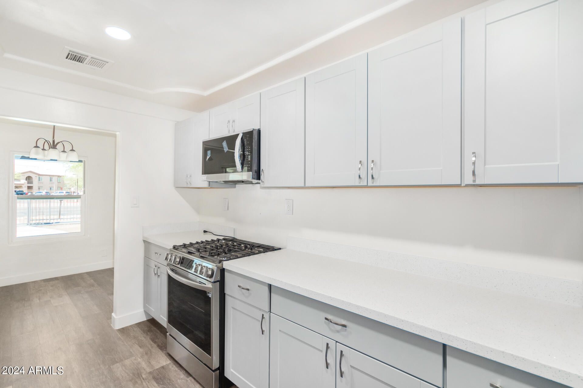 2141 East Broadway Road Phoenix, AZ 85040 - Photo 18 of 37 0018-19 - Broadway