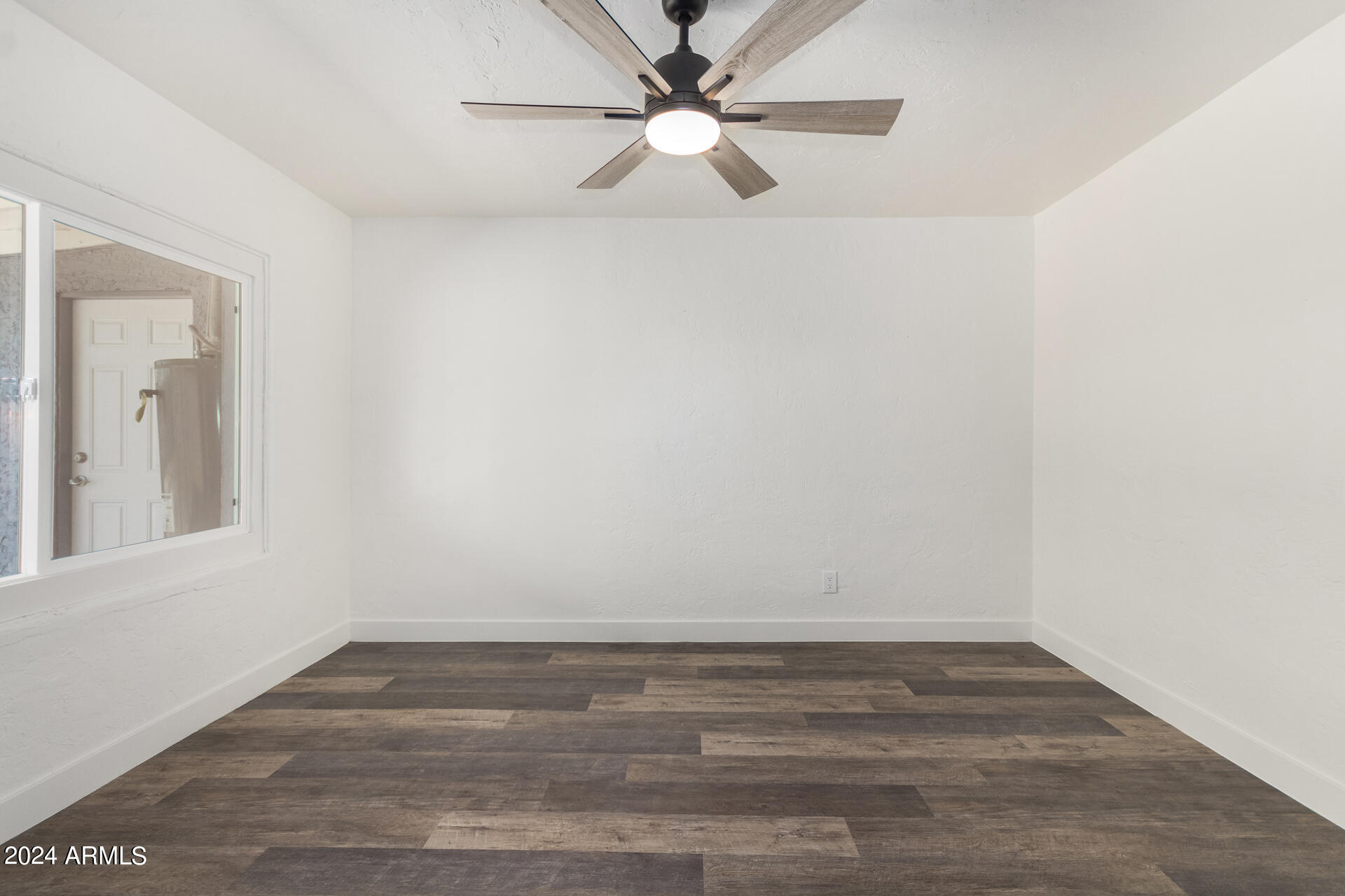 2141 East Broadway Road Phoenix, AZ 85040 - Photo 25 of 37 0025-25 - Broadway