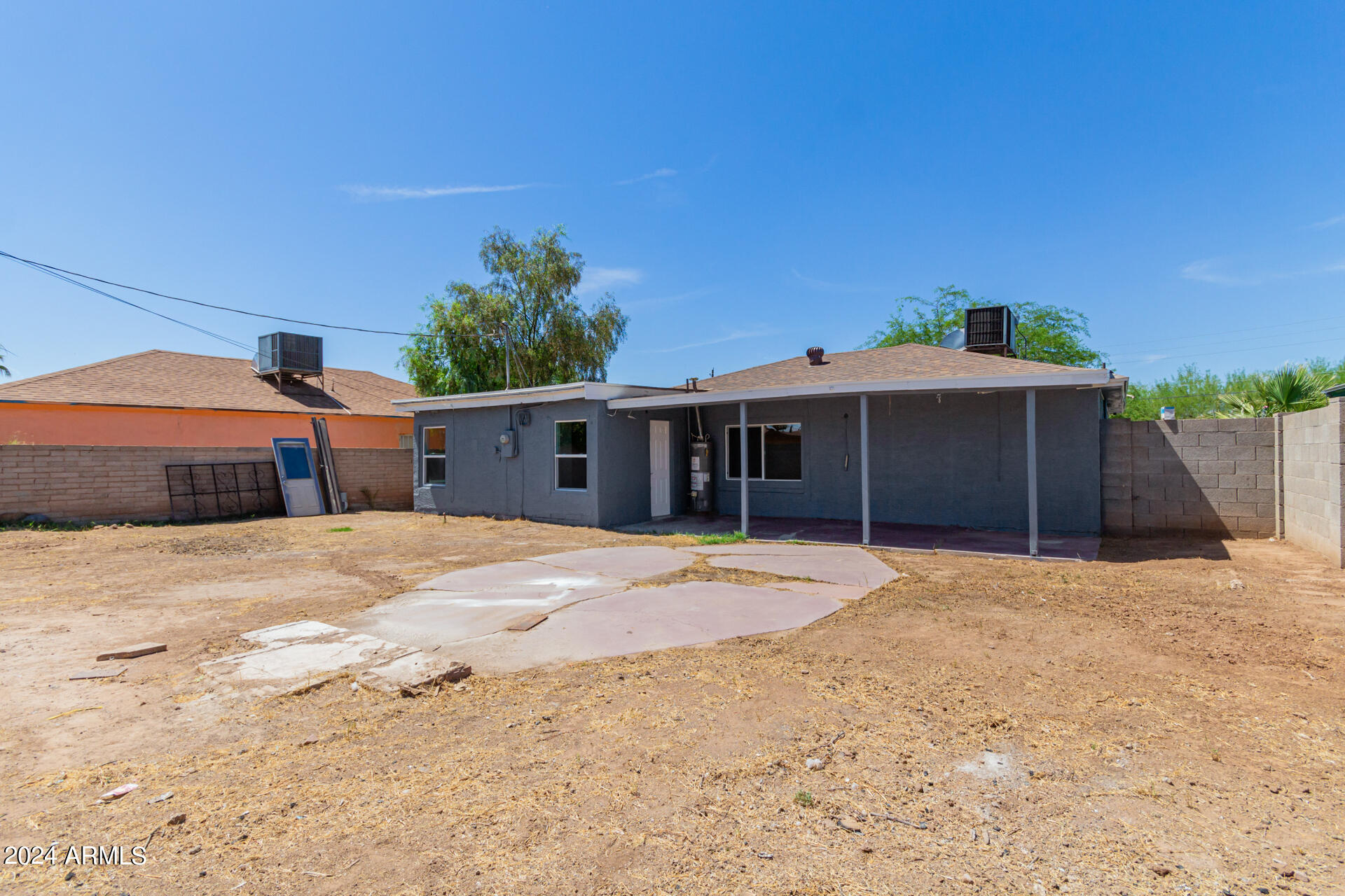 2141 East Broadway Road Phoenix, AZ 85040 - Photo 36 of 37 0036-36 - Broadway