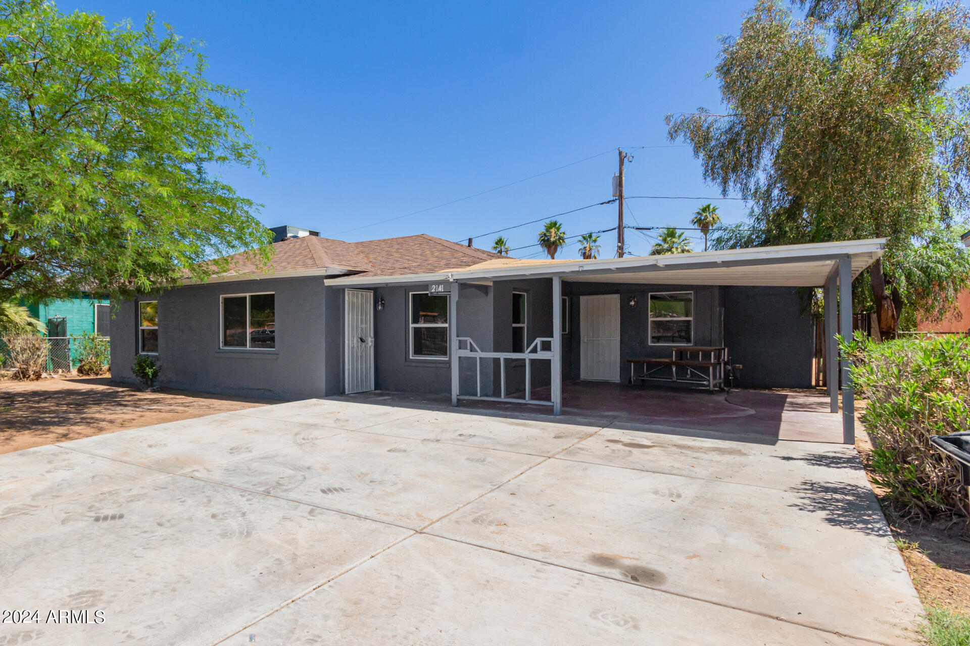 2141 East Broadway Road Phoenix, AZ 85040 - Photo 6 of 37 0006-06 - Broadway