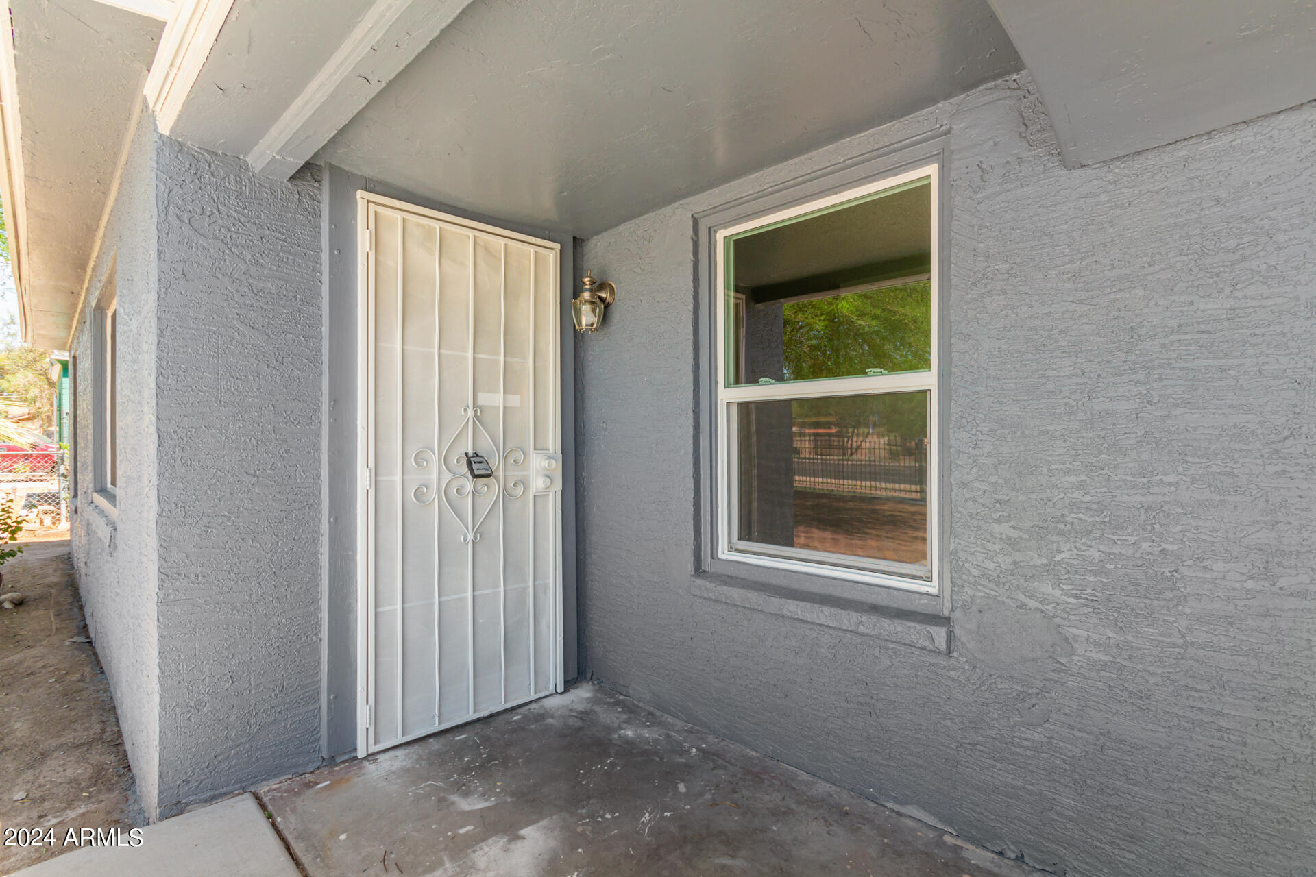 2141 East Broadway Road Phoenix, AZ 85040 - Photo 8 of 37 0008-08 - Broadway