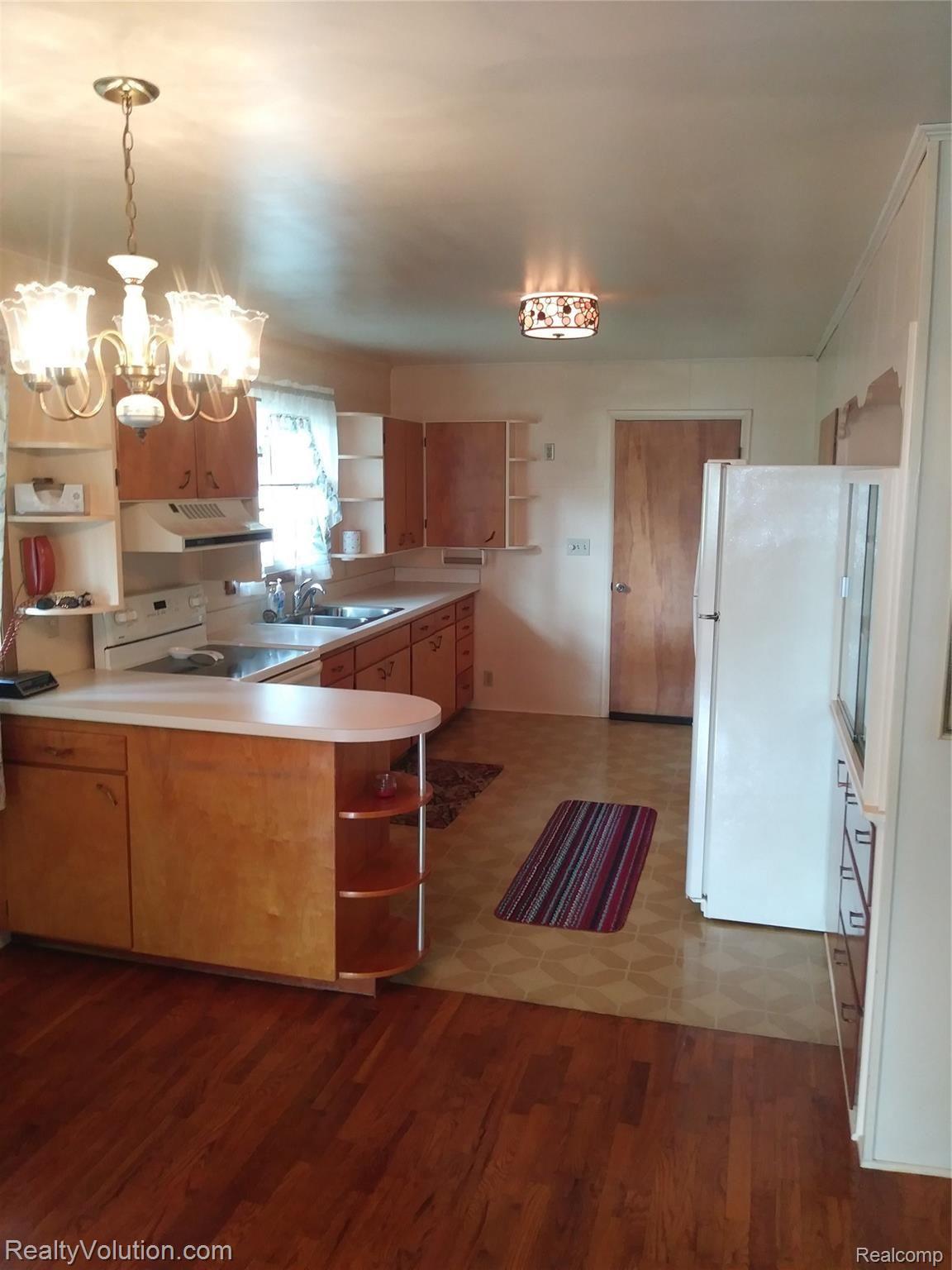 6945 Baker Road Bridgeport, MI 48722 - Photo 26 of 31 20190726_113250.jpg