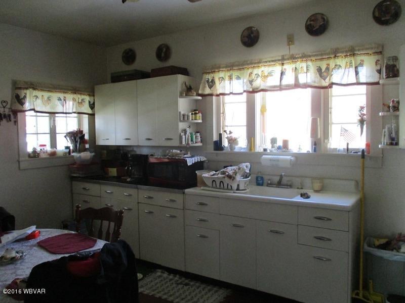 137 Old State Road Covington, PA 16917 - Photo 9 of 28 006