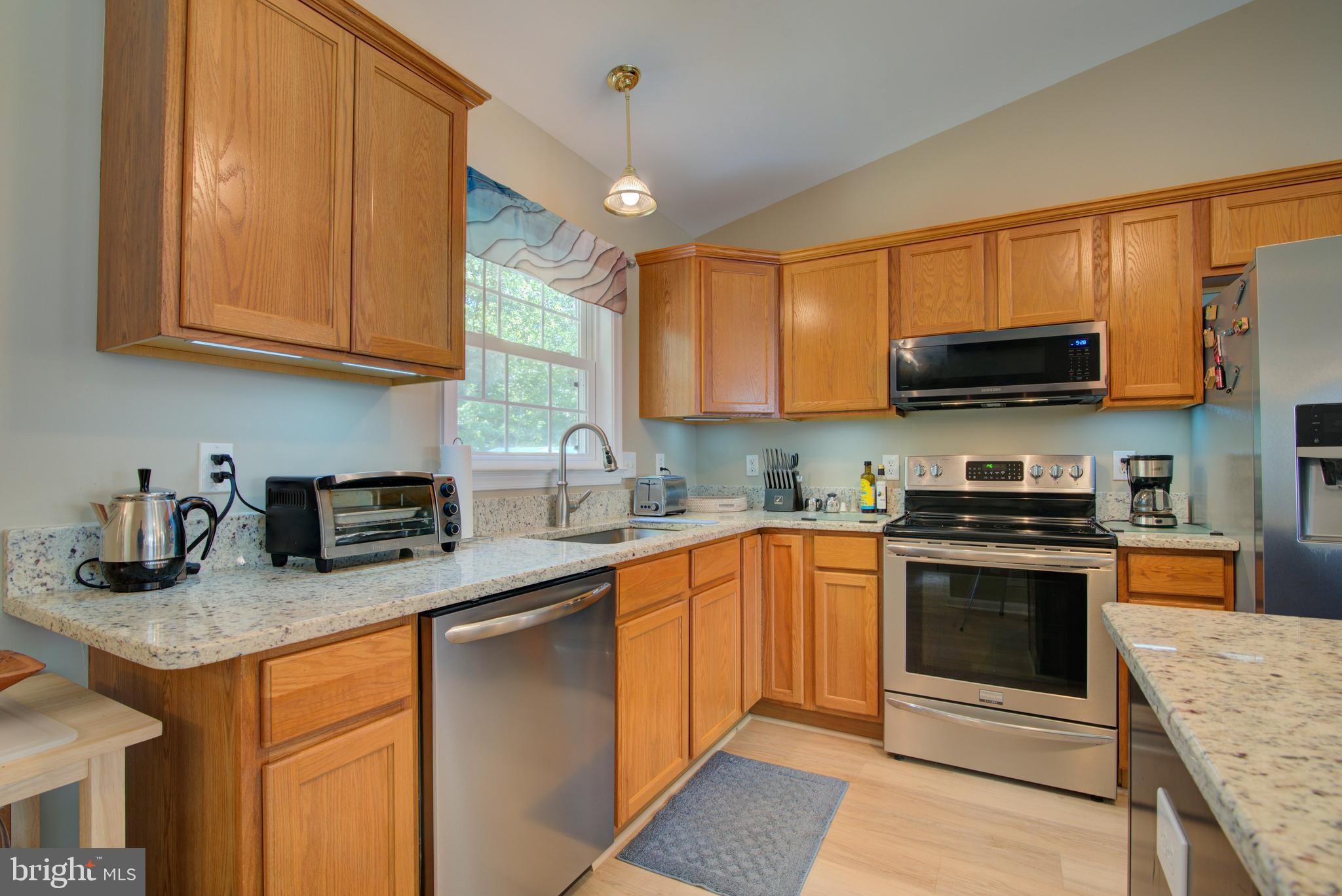 342 9th Street Colonial Beach, VA 22443 - Photo 15 of 36