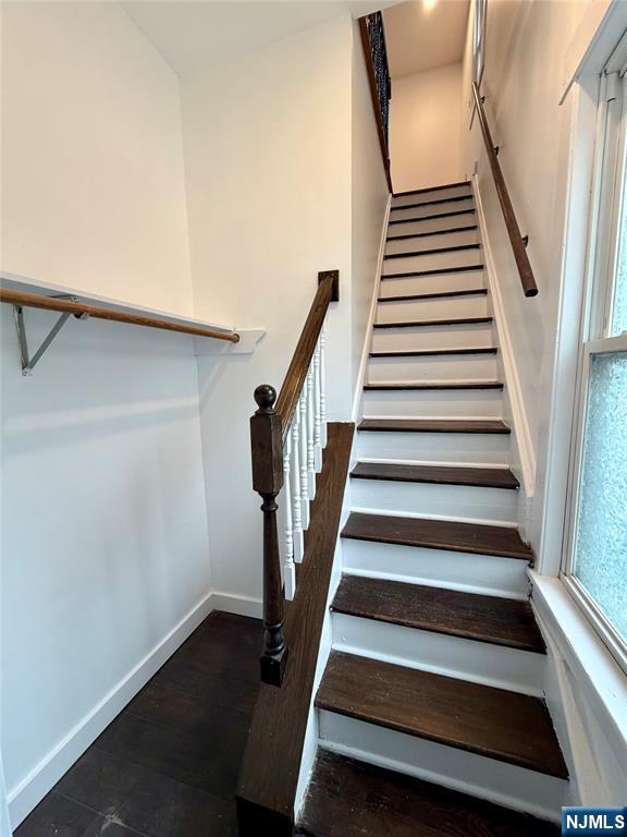 35 Orchard Street, Unit 2 Ridgefield Park, NJ 07660 - Photo 11 of 11 Gallery Image 11