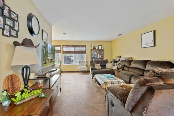 $624,000 | 4545 Winding River Circle, Stockton, CA 95219