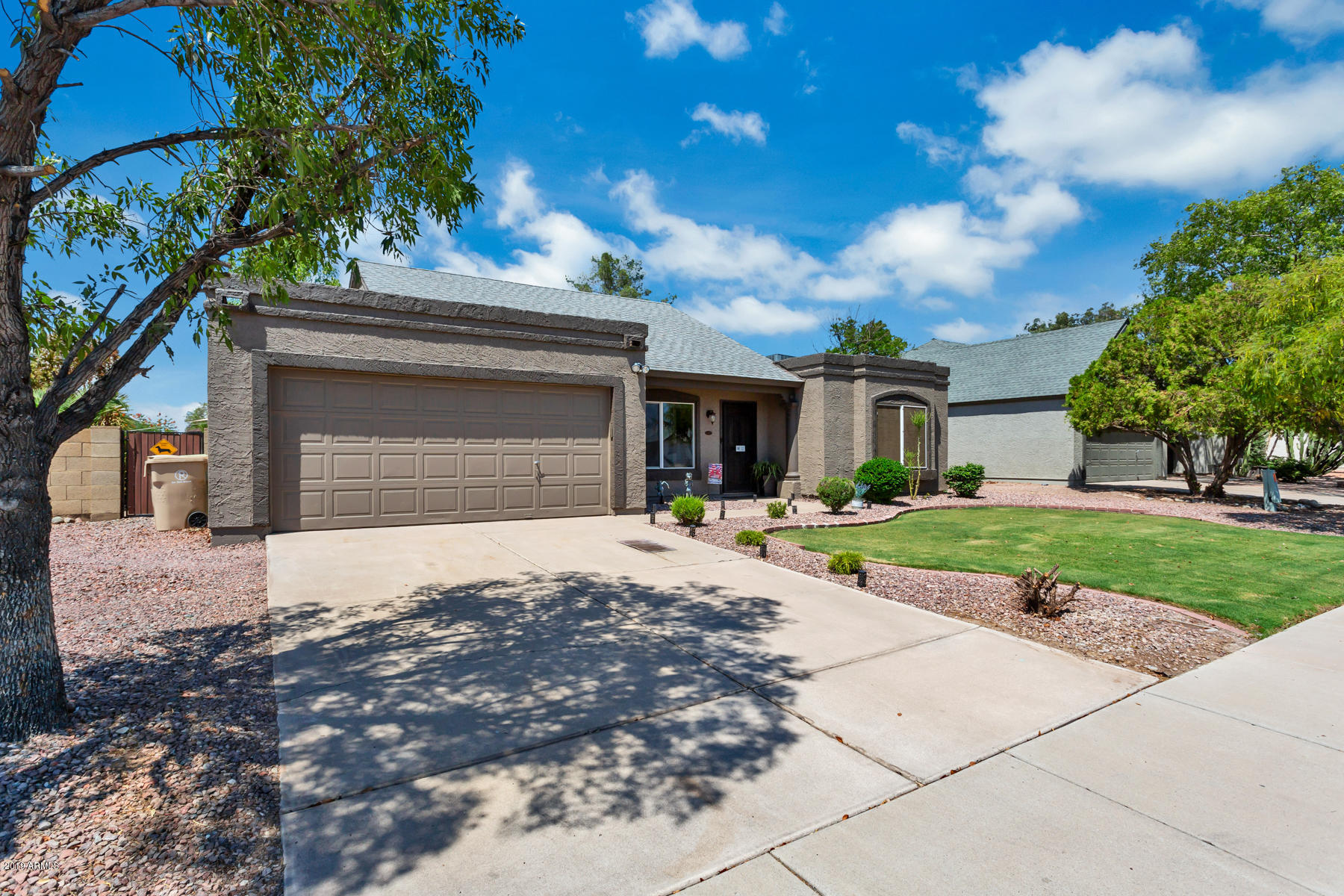 5928 West Hearn Road Glendale, AZ 85306 - Photo 3 of 25 0L1A4367