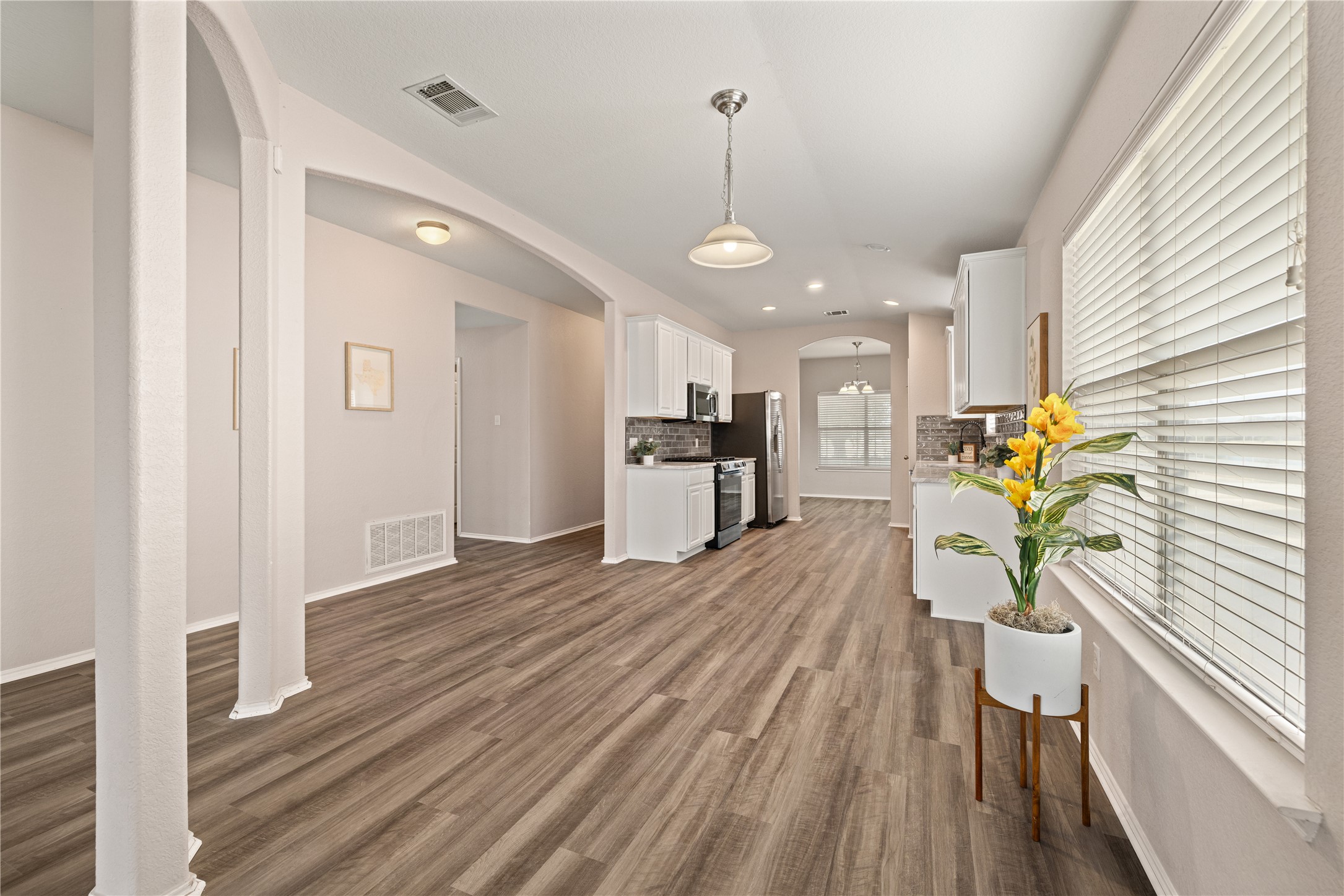 20105 Harrier Flight Trail Pflugerville, TX 78660 - Photo 8 of 35