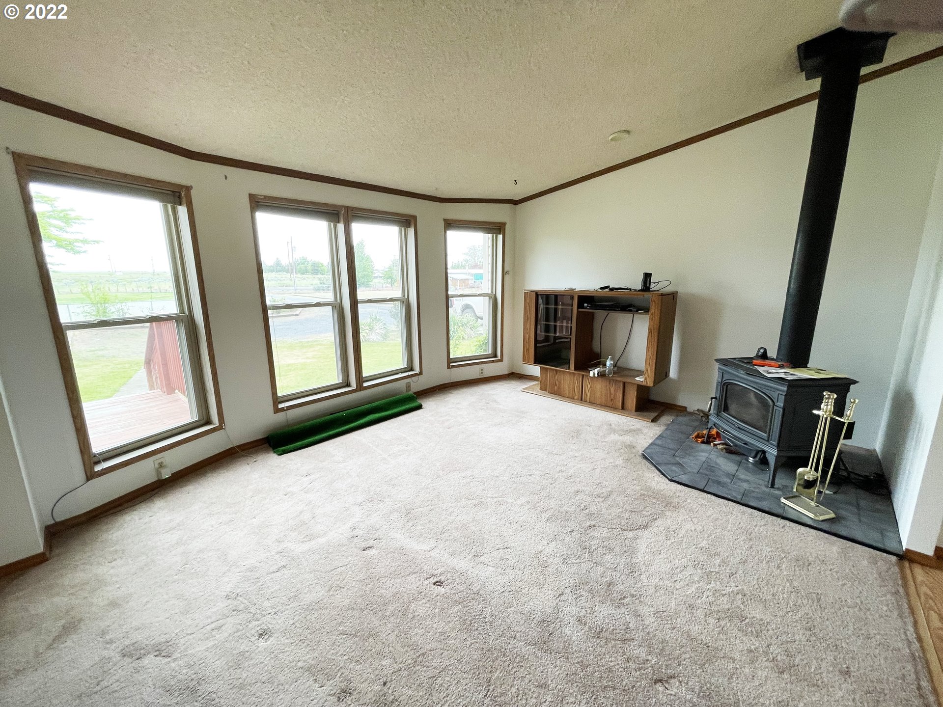 1750 East Punkin Center Road Hermiston, OR 97838 - Photo 2 of 31 Gallery Image 2