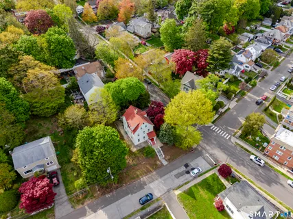 $899,000 | 192 Knickerbocker Avenue, Stamford, CT 06907