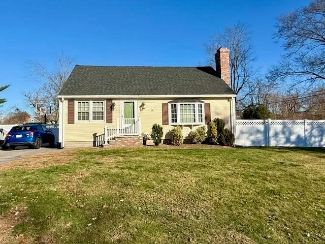 $525,000 | 51 Roosevelt Street, Seekonk, MA 02771