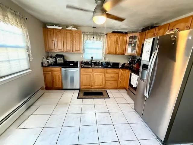 $525,000 | 51 Roosevelt Street, Seekonk, MA 02771