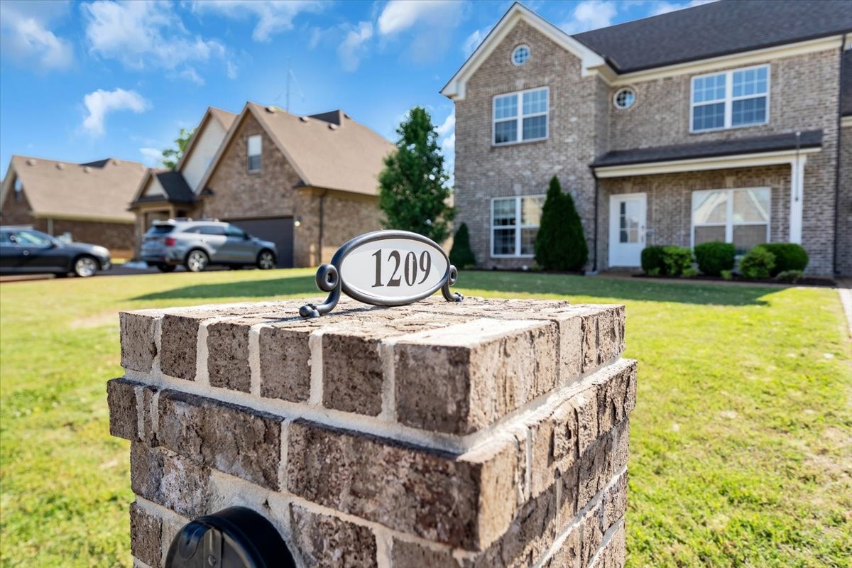 1209 Rimrock Road Smyrna, TN 37167 - Photo 7 of 41 Gallery Image 7