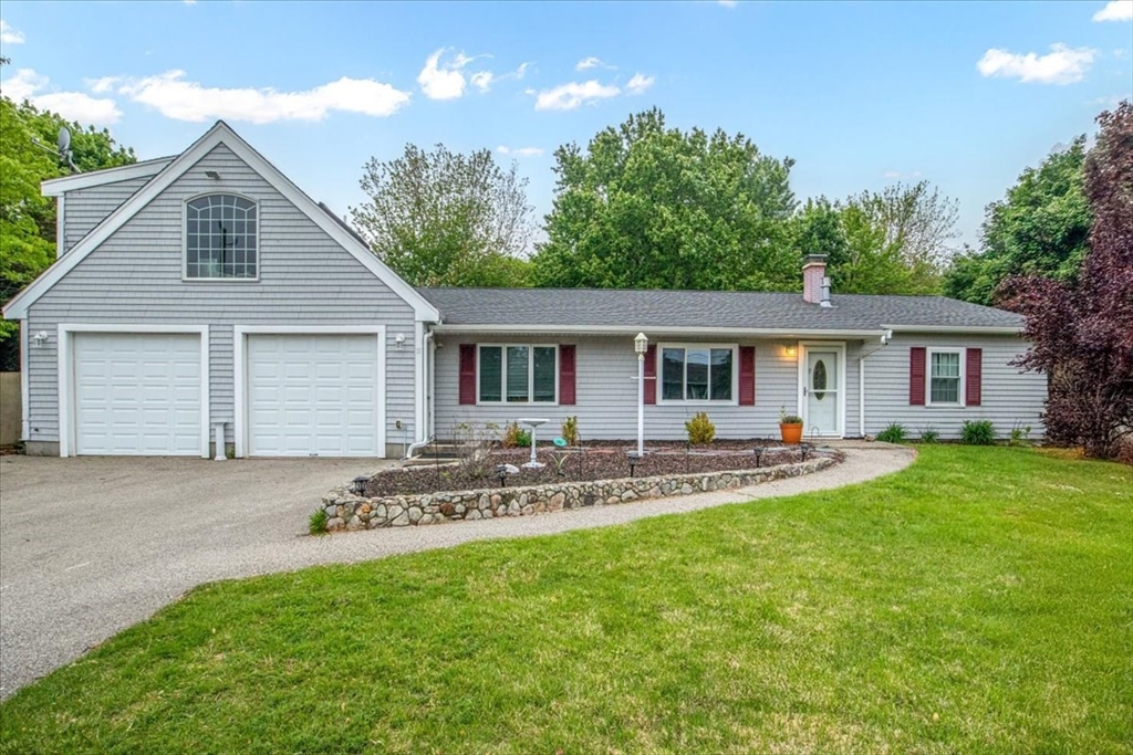 11 Pierce Road Marshfield, MA 02050 - Photo 1 of 37 Gallery Image 1