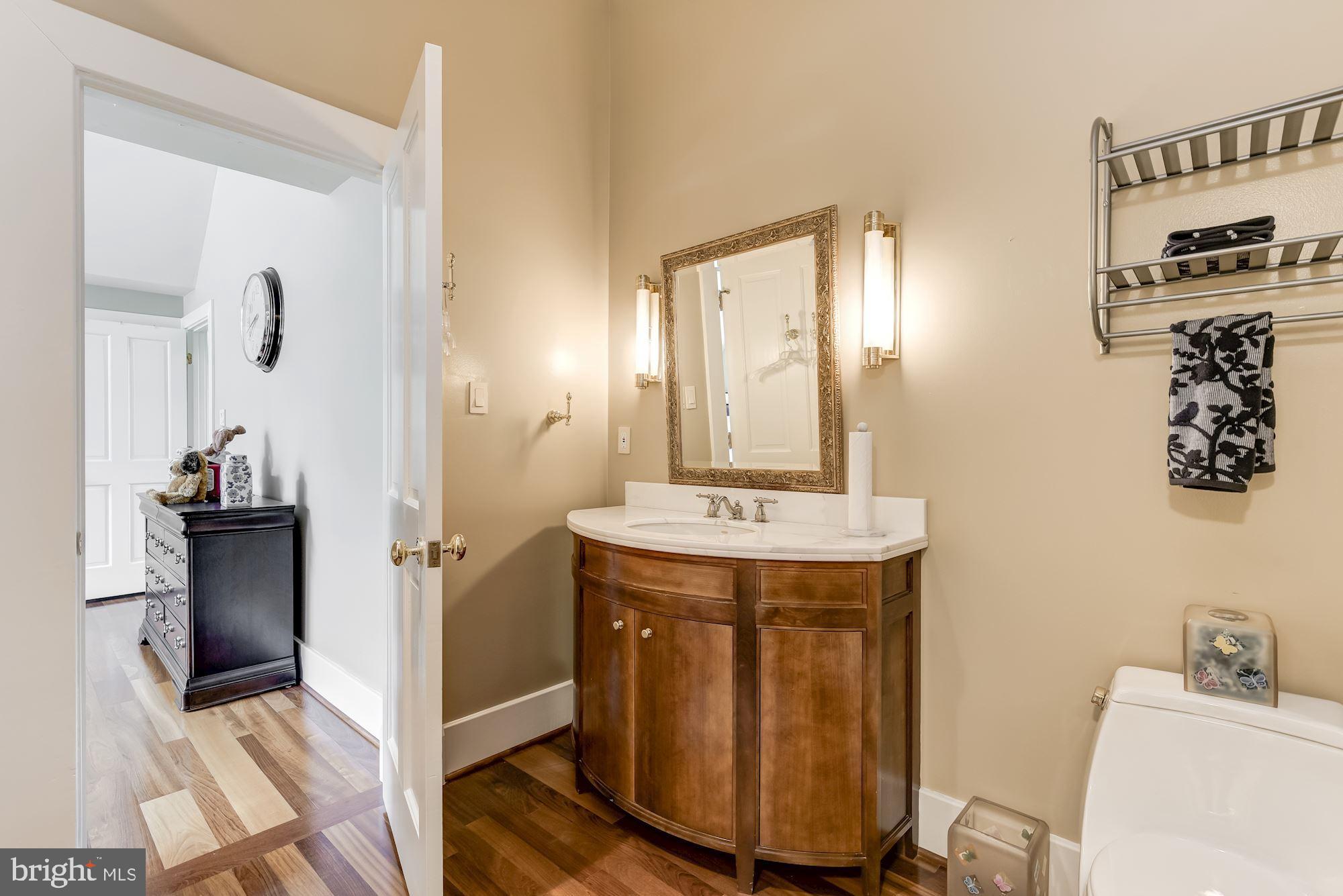 11031 Gaither Farm Road Ellicott City, MD 21042 - Photo 35 of 63 En Suite Bath