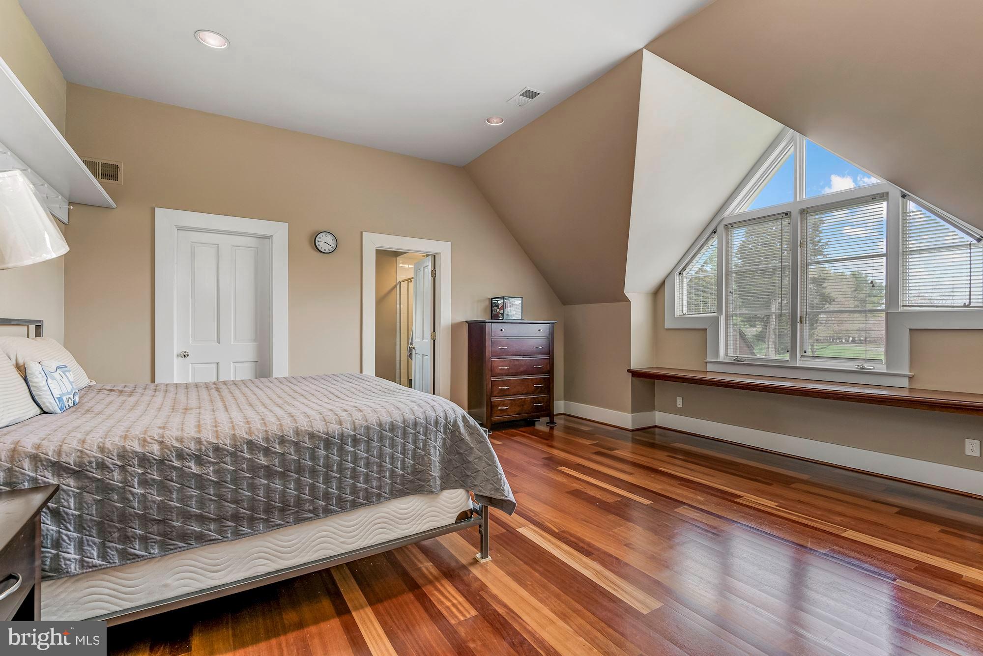 11031 Gaither Farm Road Ellicott City, MD 21042 - Photo 38 of 63 Bedroom