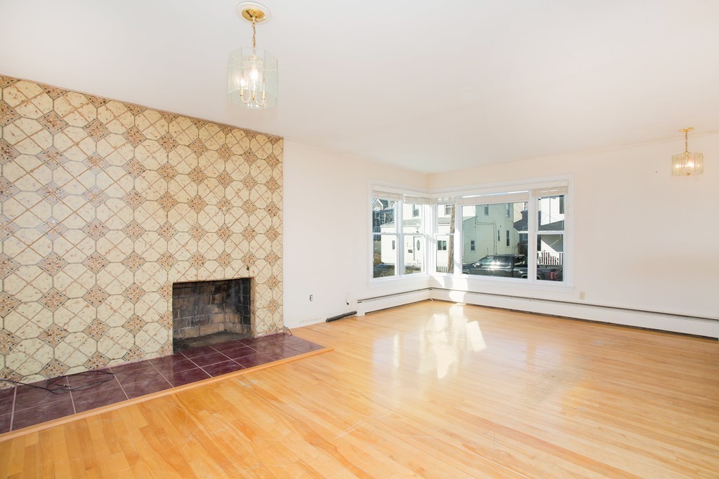 12 R Street Hull, MA 02045 - Photo 8 of 22 Gallery Image 8