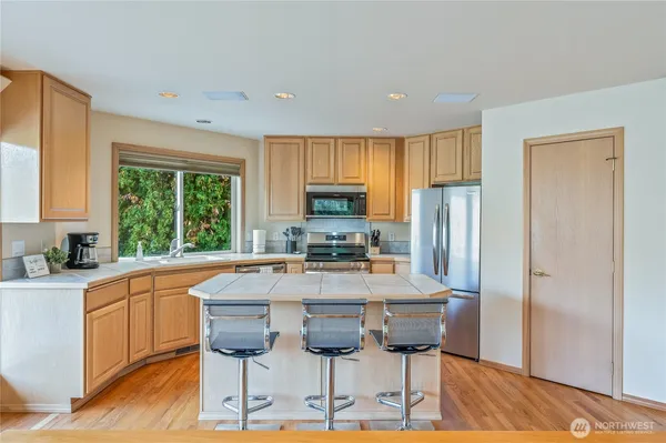 $1,095,000 | 345 Lake Front Drive, Orondo, WA 98843